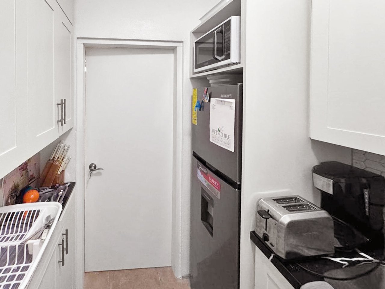 1127 Lambert Studio