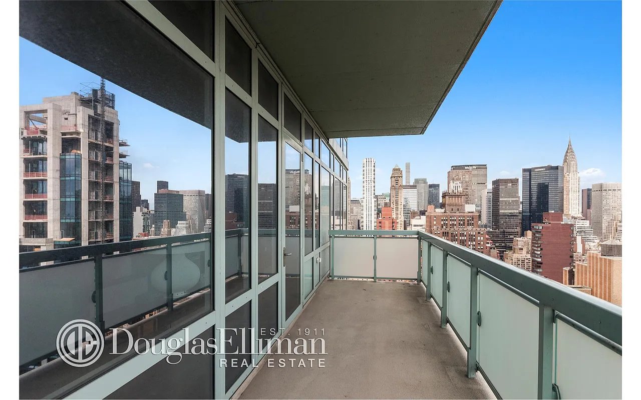 325 5th Ave, #37D