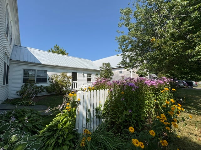 528 Sennebec Road - Union