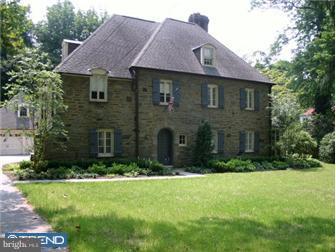 232 Hilldale Rd