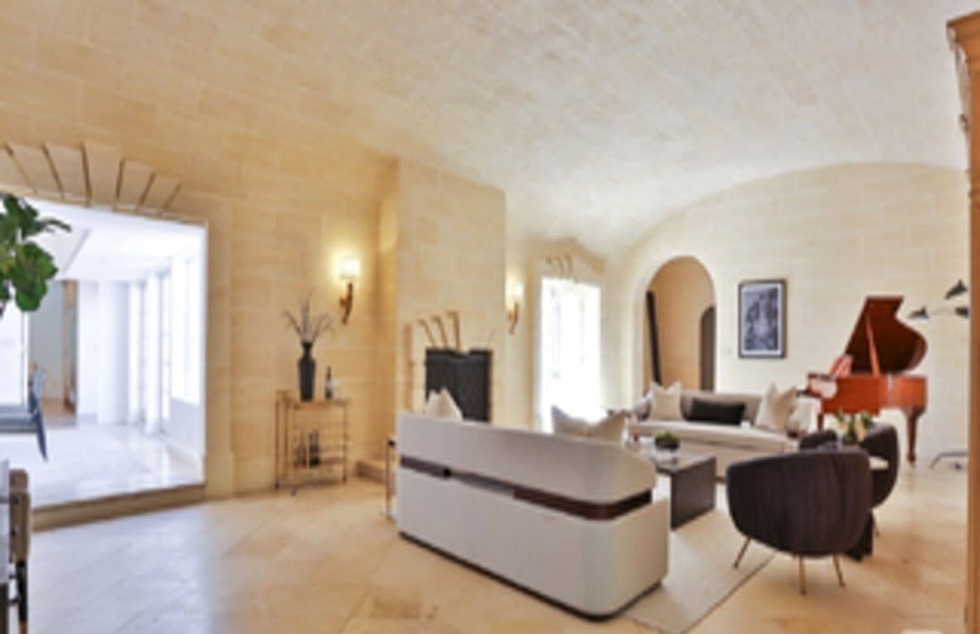 House Pristine