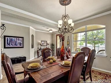 3811 Valencia Peak