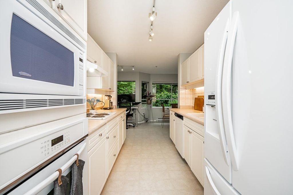 3680 Banff Ct, #106