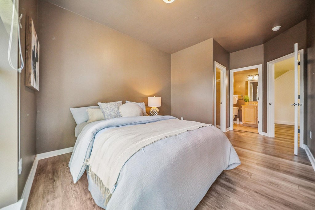 2353 Yakima Court