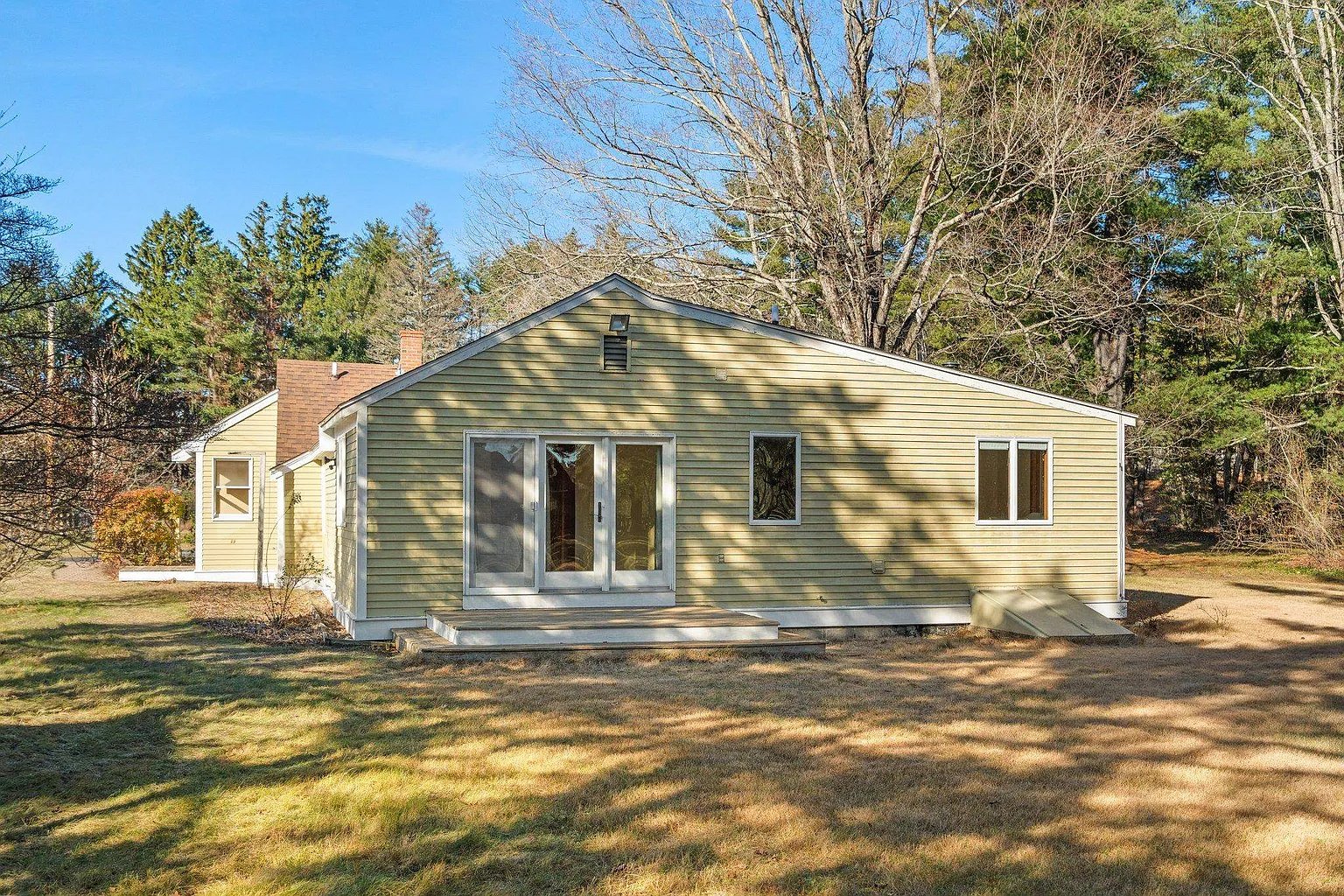 207 Hilldale Ave