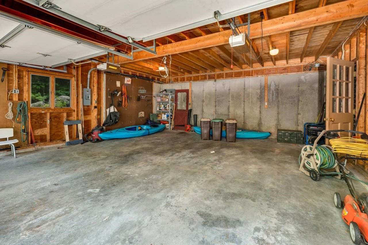 42 Hawkins Pond Rd