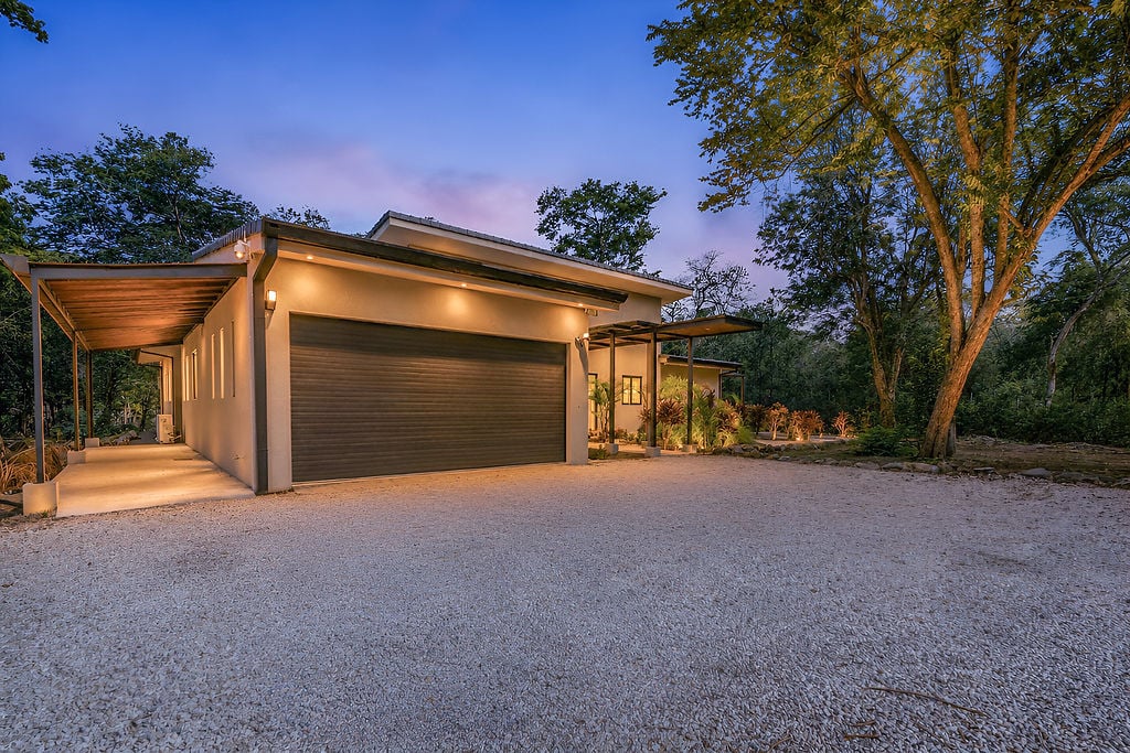 Casa Avalon |  New 4-Bedroom Home on 1.48-Acre Lot – Build 2 More Structures, Just Minutes from the Beach! 