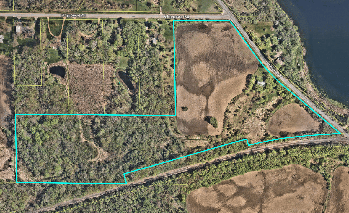 3305 Pioneer Trail, Medina