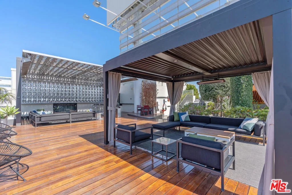 6250 Hollywood Blvd, #7D