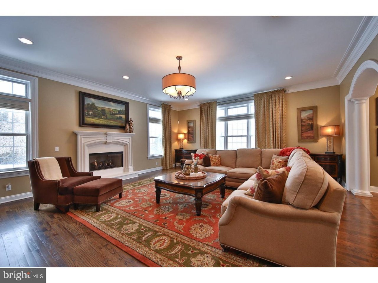 1235 Maplewood Dr