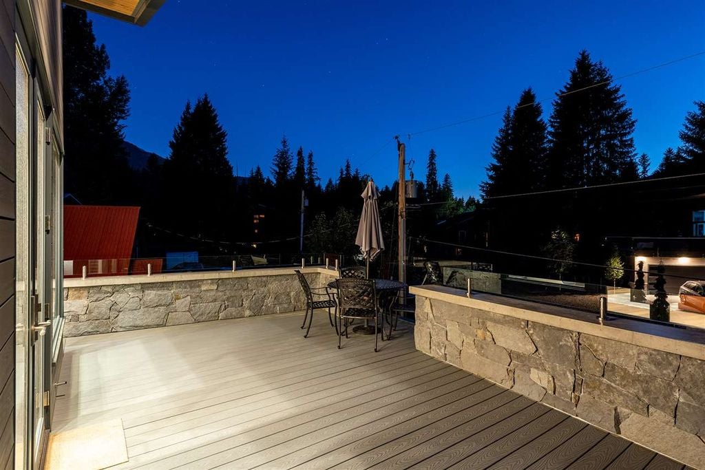 7346 Toni Sailer Ln