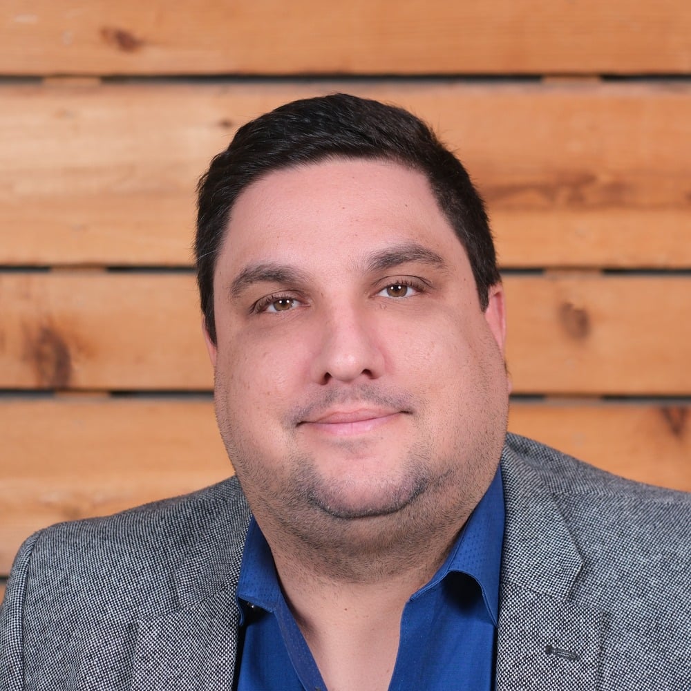 Dom Morra Newport Beach, CA Real Estate Agent Headshot