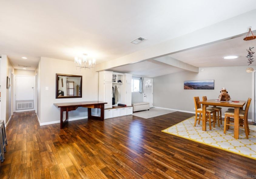 5051 Canosa Ave San Diego, CA 92117