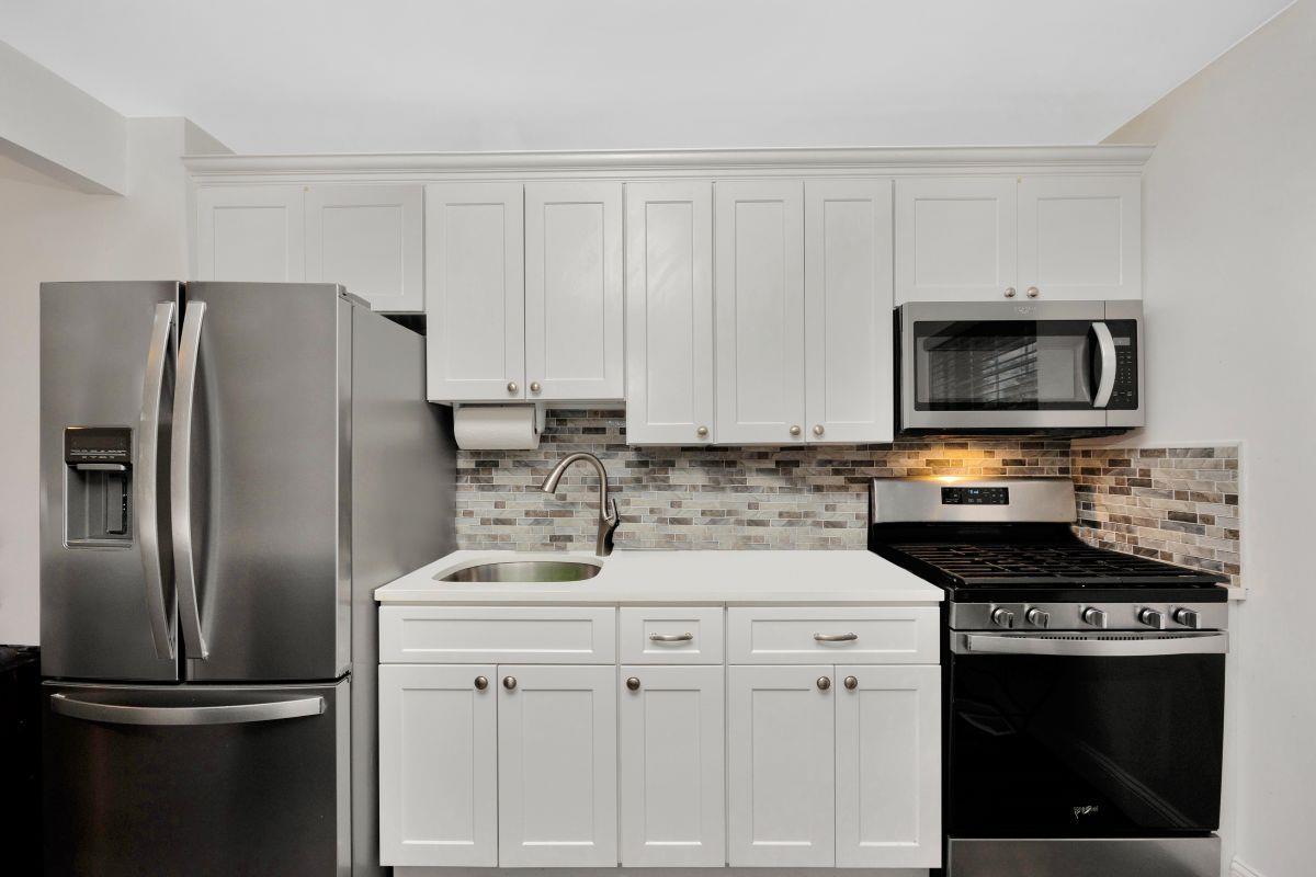 336 Commack Rd #16