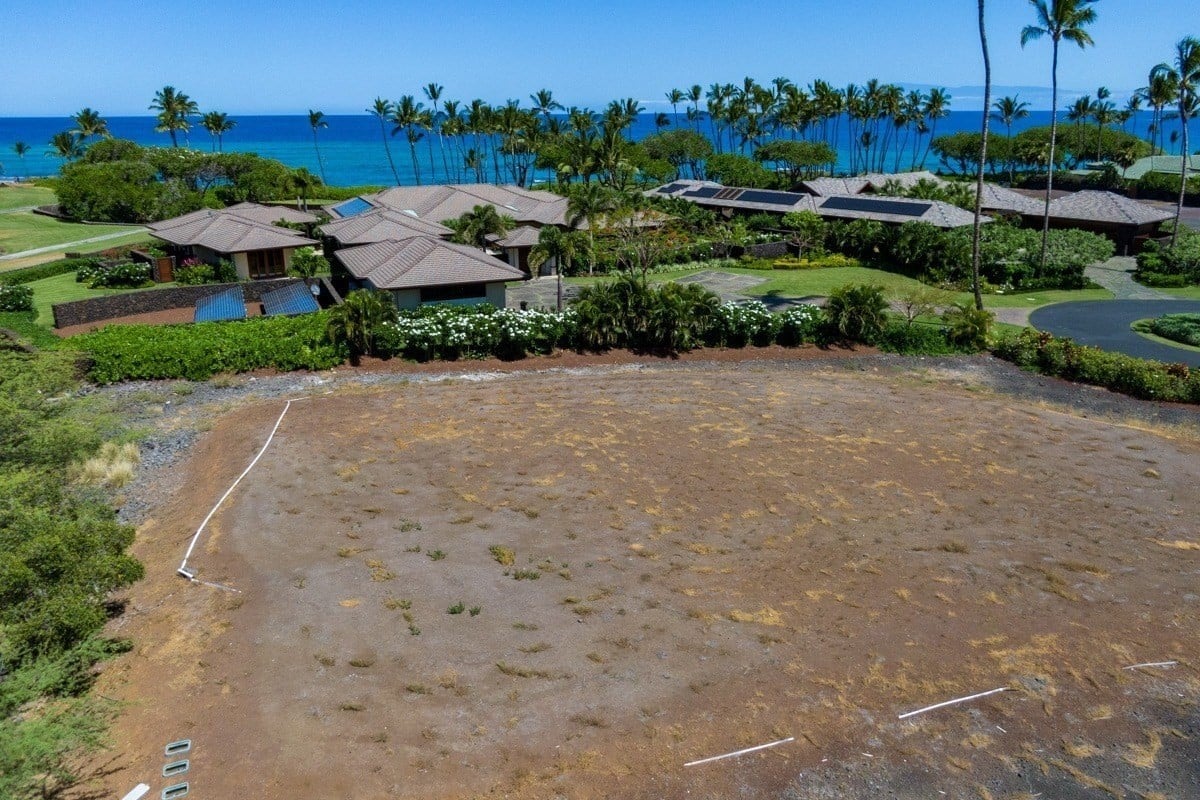 PAUAO BEACH MAUNA LANI BIG ISLAND