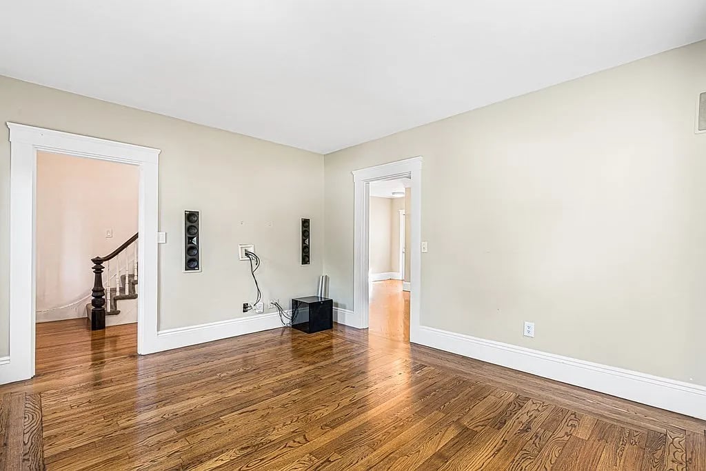 27 Grove St