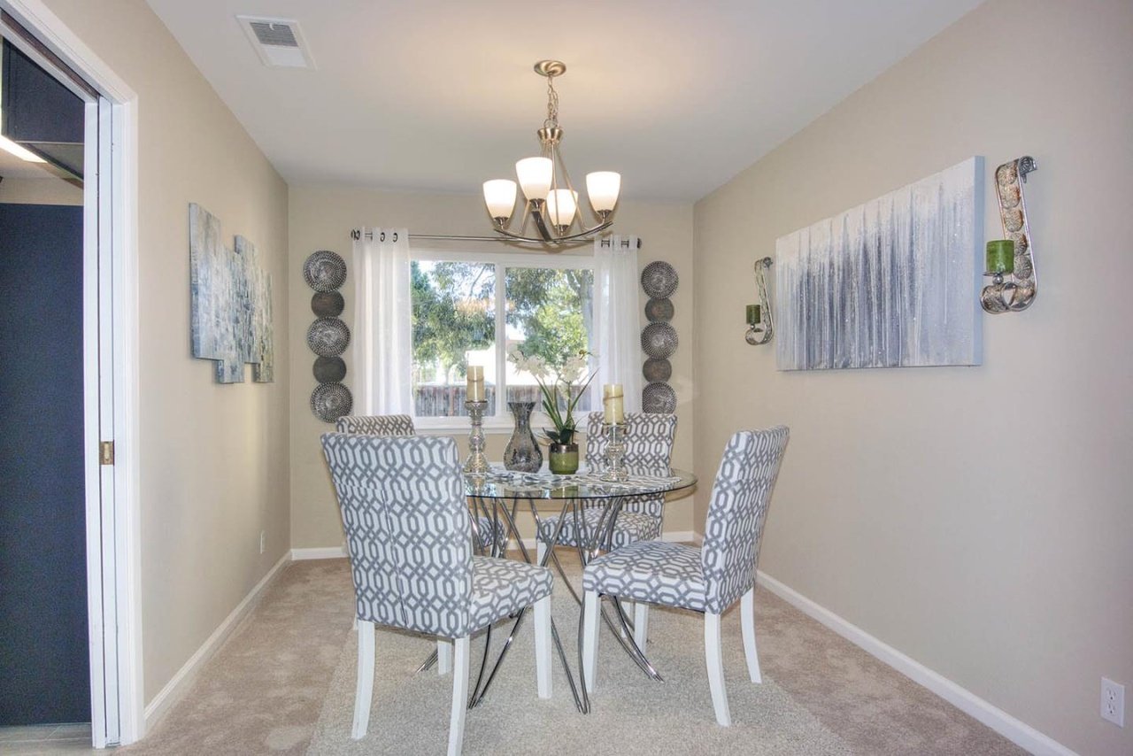 455 S Park Victoria Dr