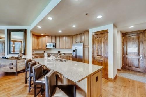 42 Snowflake Dr, #413