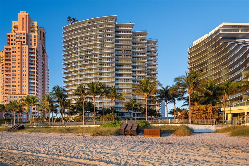 2200 N Ocean Blvd: Unit S303