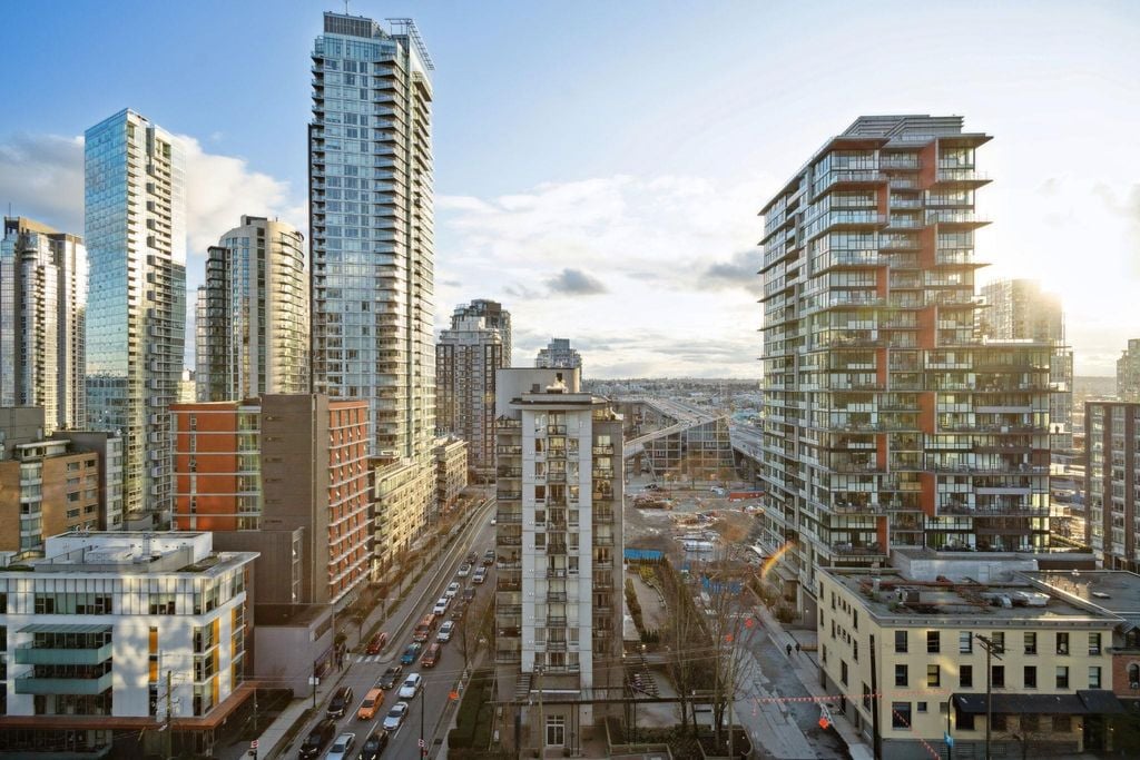 1255 Seymour St, #1502