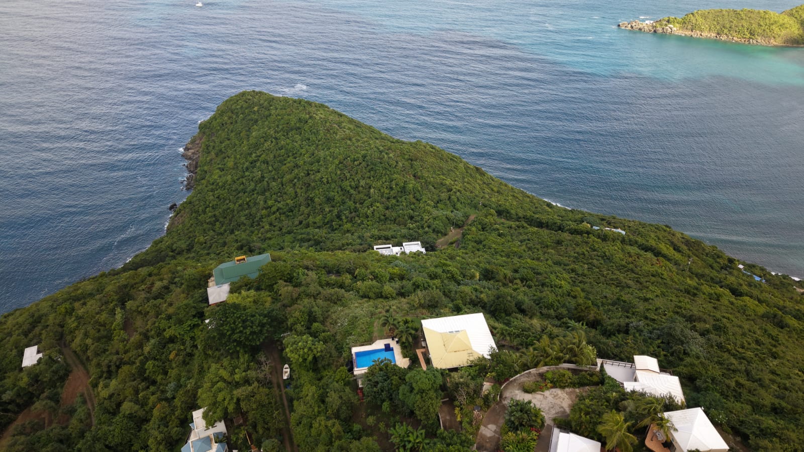 1105 Villa Botanica