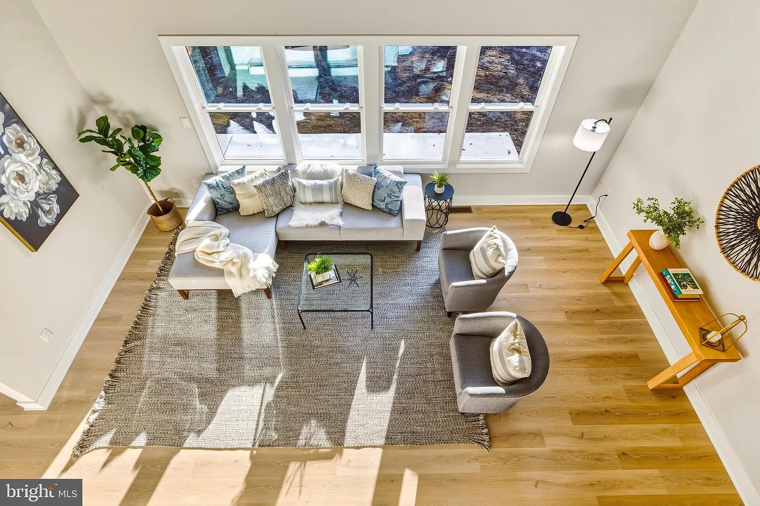 15 Bronwood Dr
