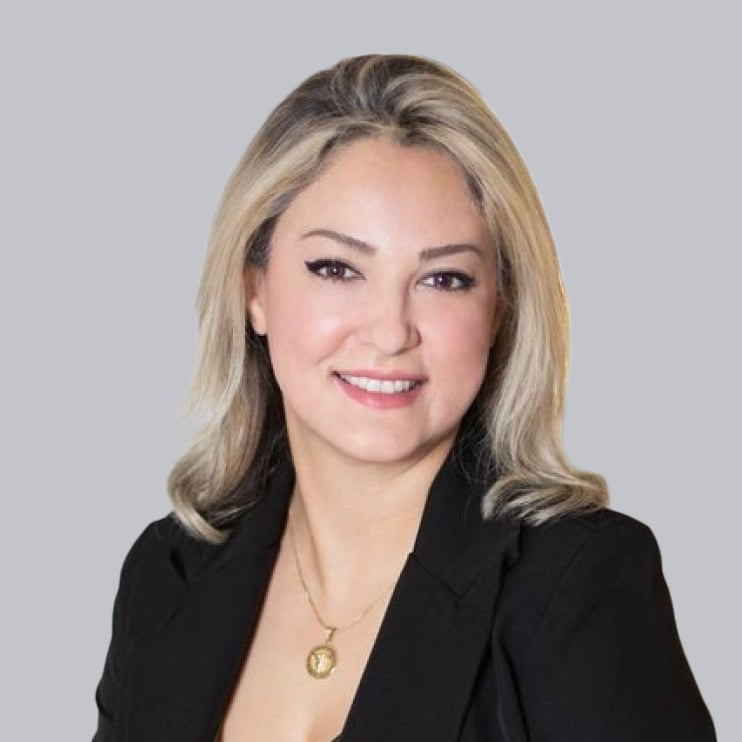 Elinaz Zar Frisco, TX Real Estate Agent Headshot