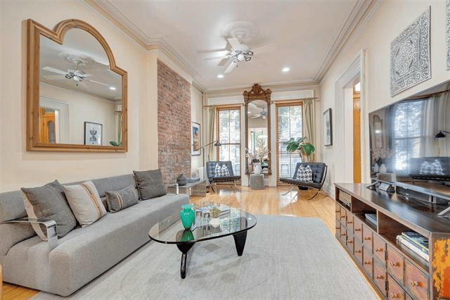 310 Varick St