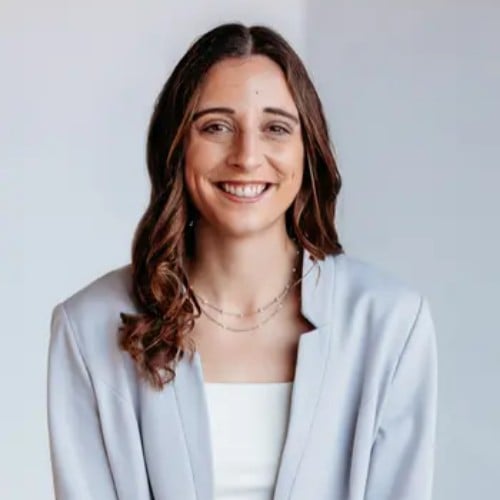 Morgan Landry Green Bay, WI Real Estate Agent Headshot