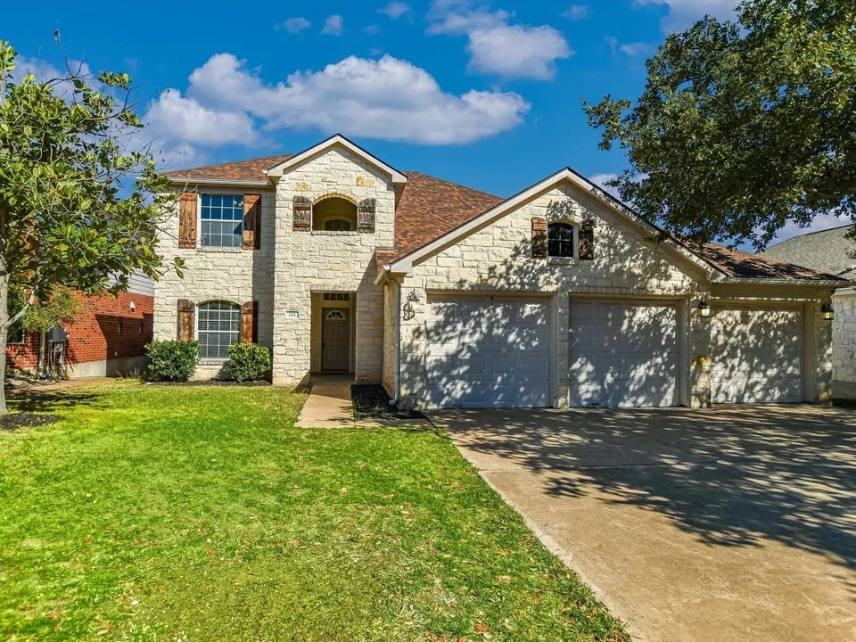 224 Hoot Owl Ln N