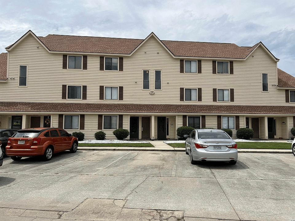 510 Fairwood Lakes Dr. #15-H