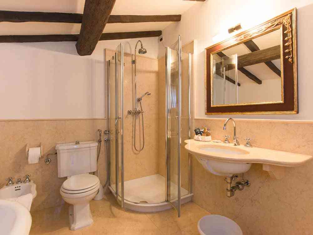 Charming Villa on the Versilian Coast of Tuscany