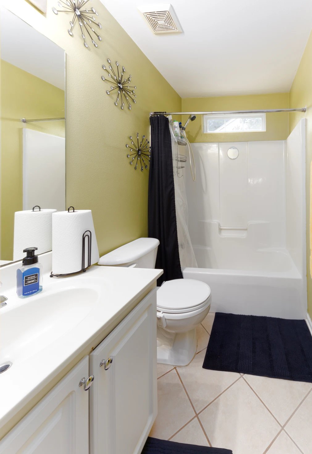 Sold - 612 Hunters Lane, 3 Beds with a Creek & Great Room