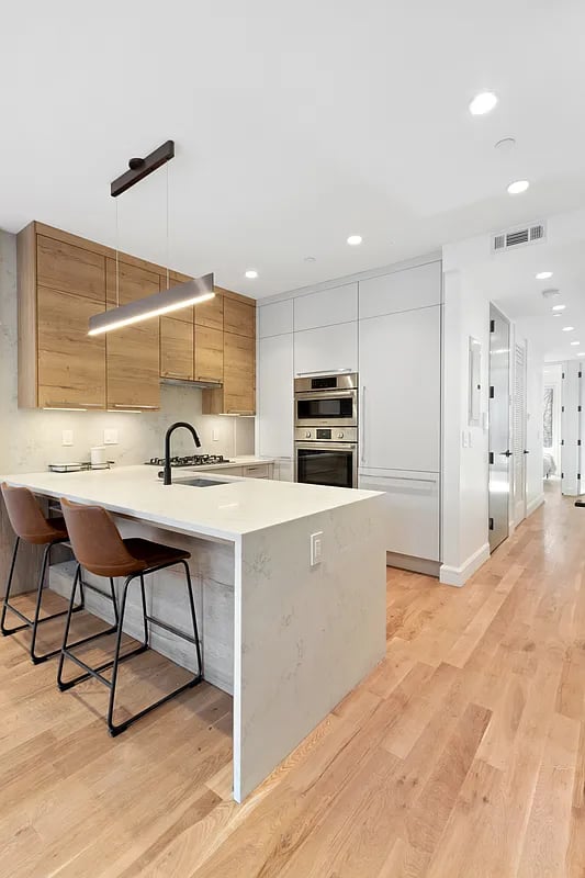 608 Saint Mark's Ave, #3