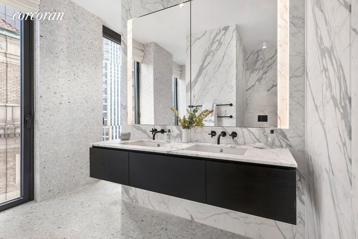 16 W 40th Street #27B