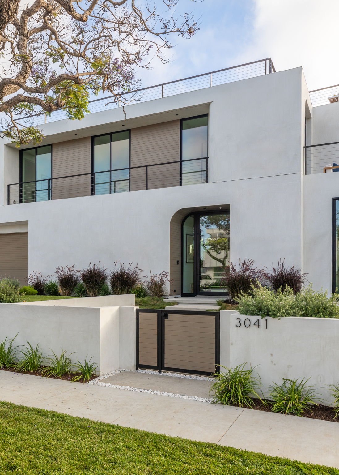 3041 Mountain View