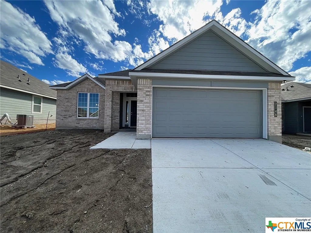 2148 Meridian Loop