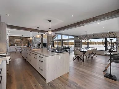 305 Wapaska Cres