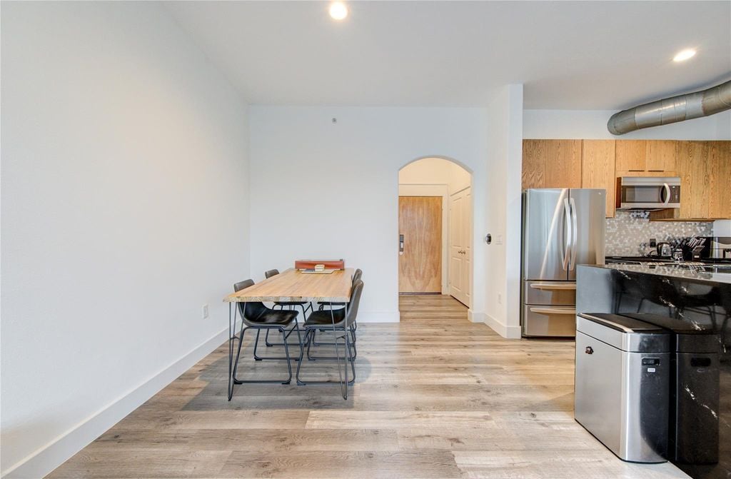 1901 Post Oak Blvd #3105