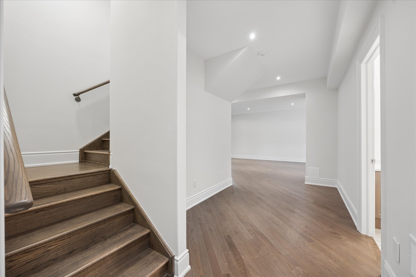 72 Silk Twist Drive, East Gwillimbury