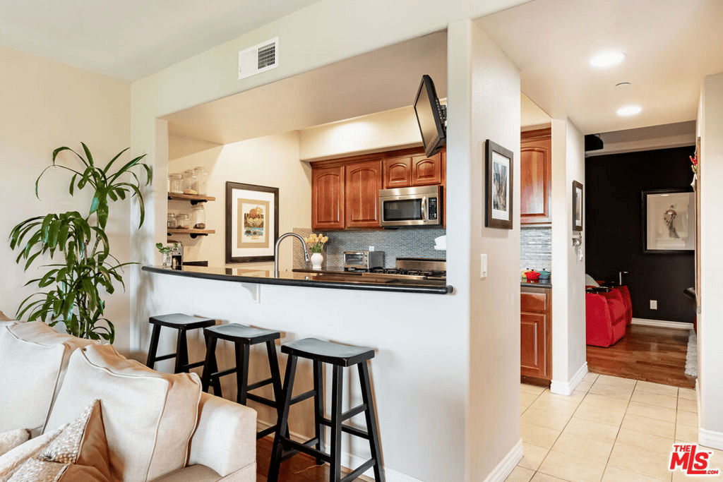 12449 Kling St, #PH1