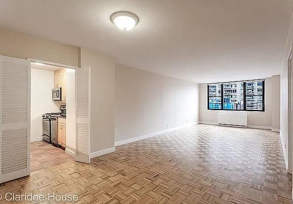201 E 87th St APT 5P