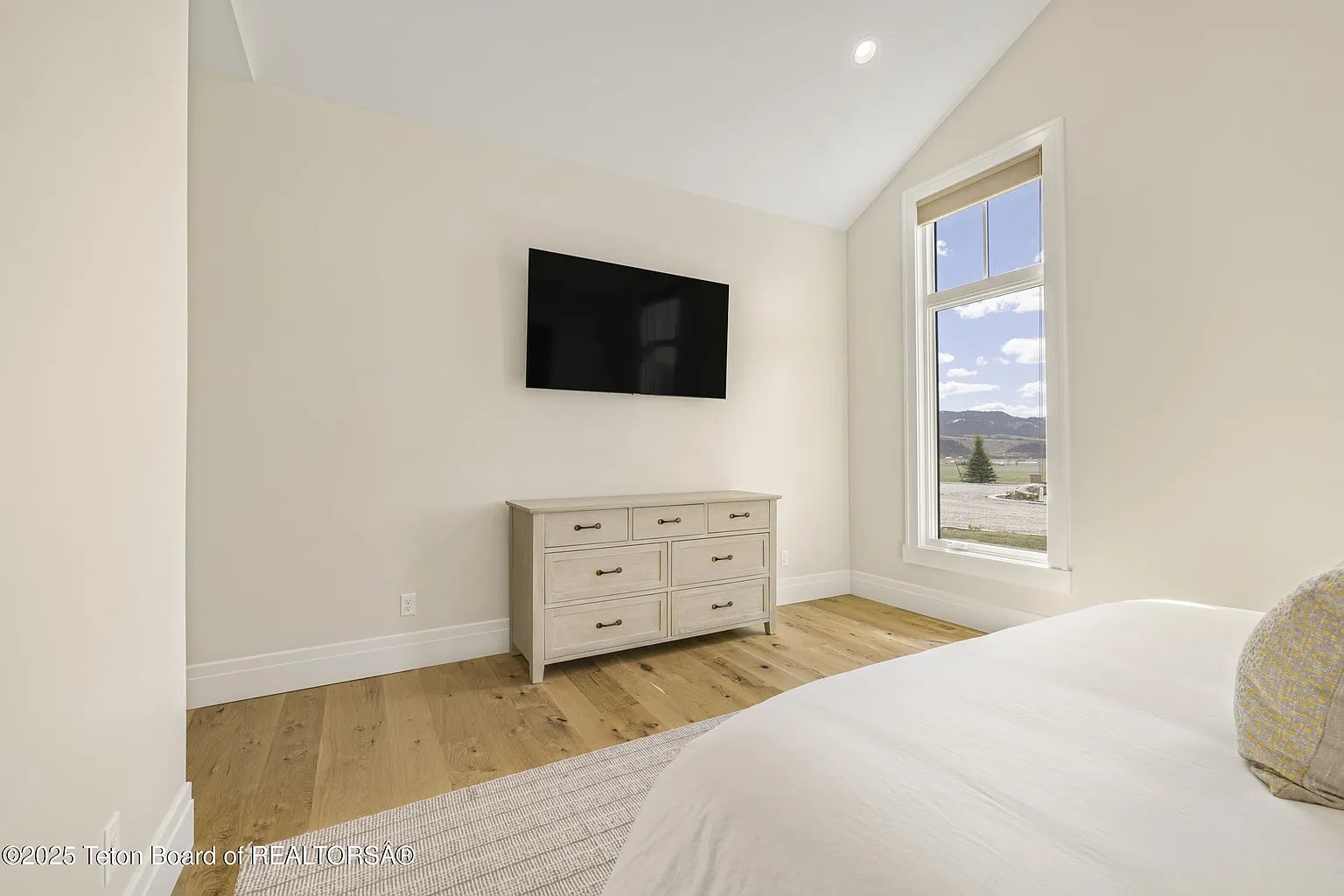 2399 Chapel Rd