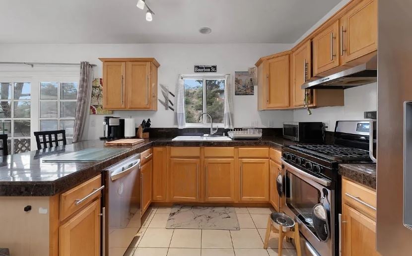 2866 Eagle St, San Diego, CA 92103