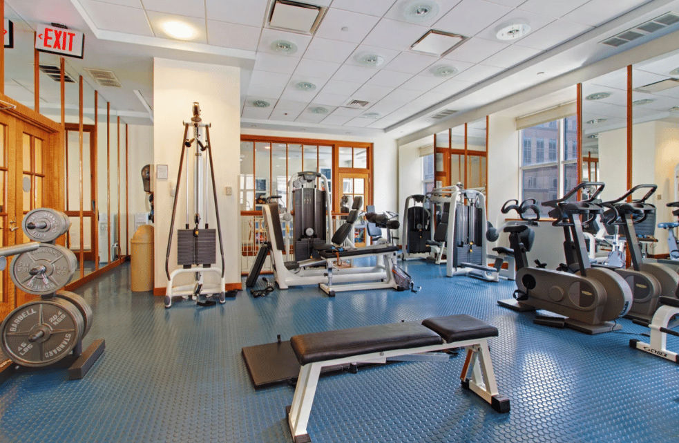 425 5th Avenue Unit 23D