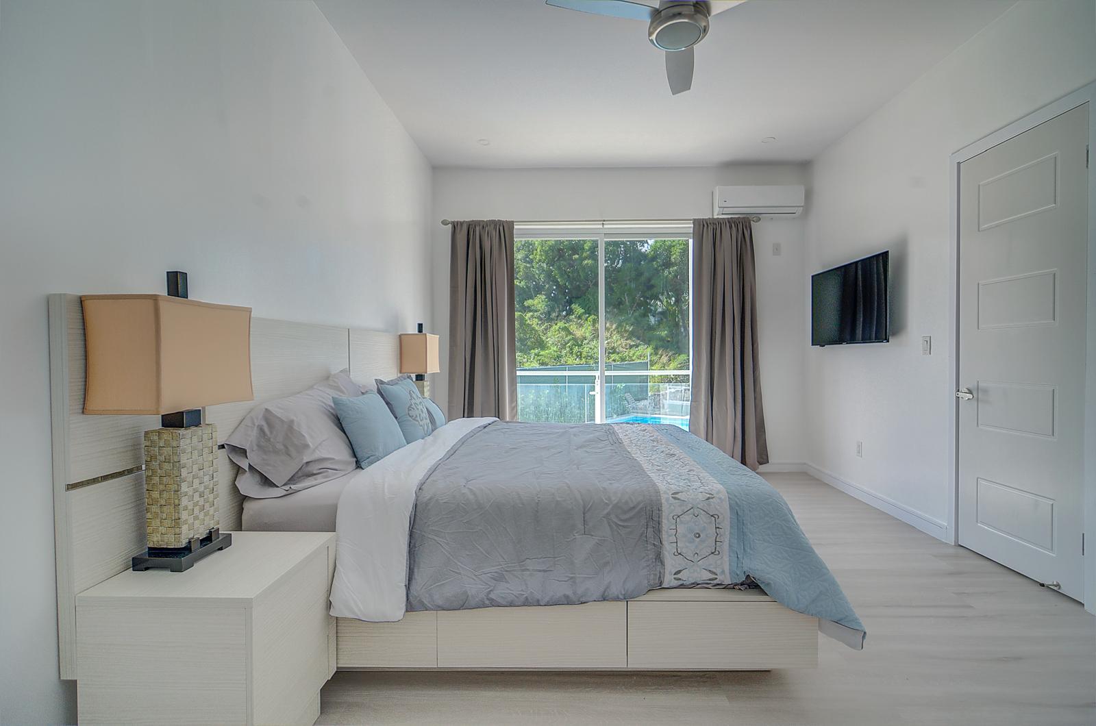 Stunning 1 Bedroom With Ocean View in Miramar