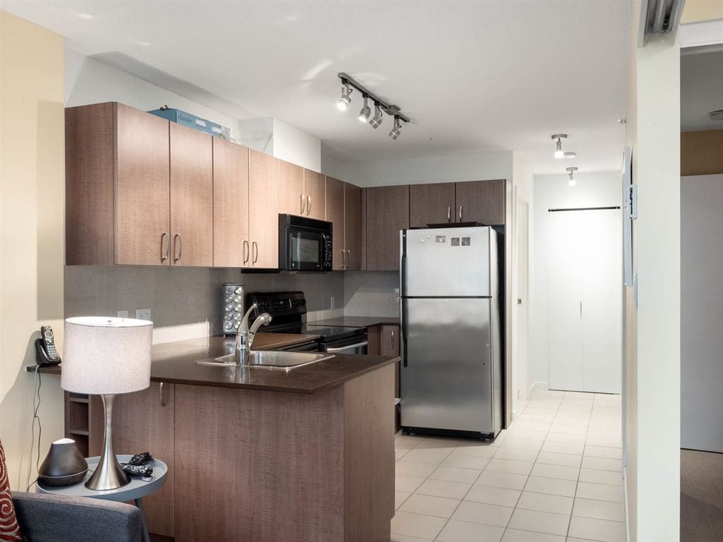 610 Granville St, #1808