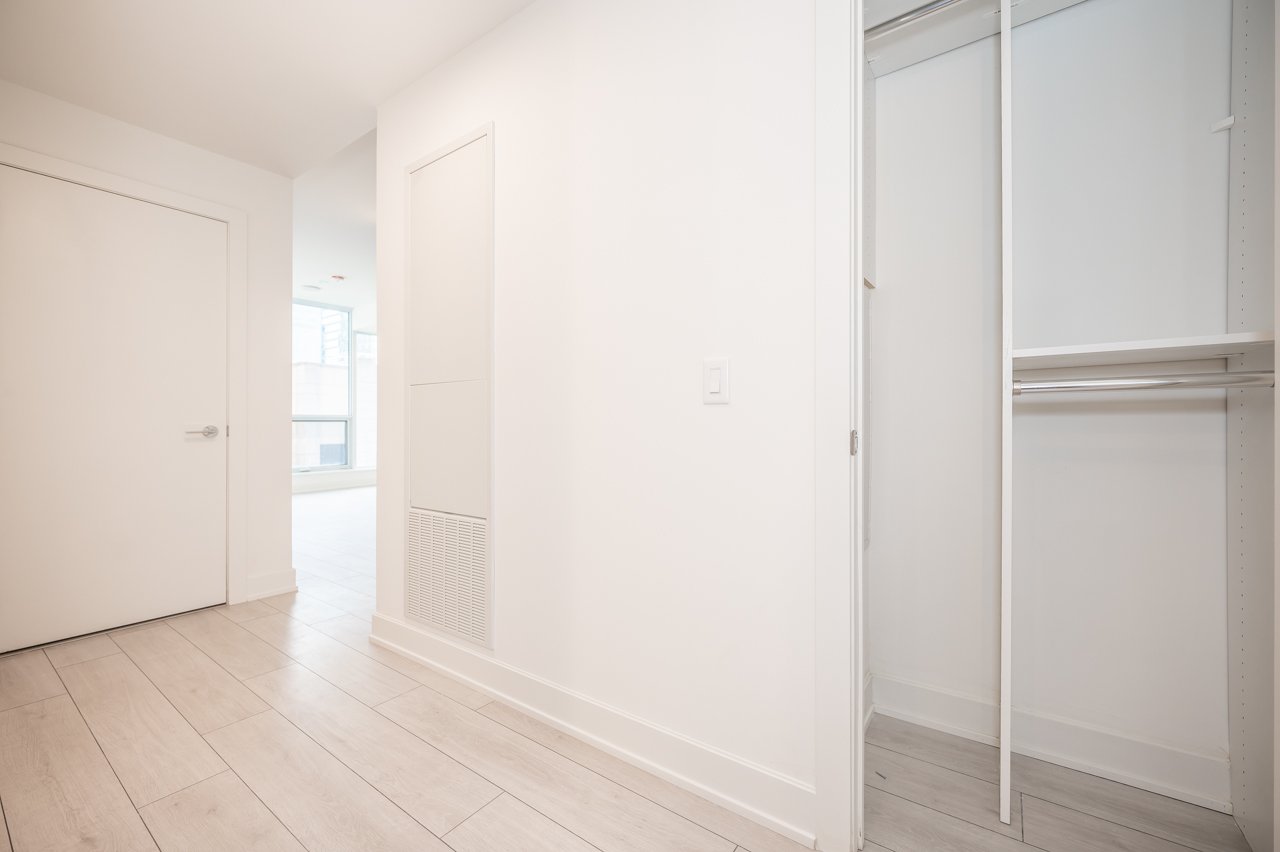 15 Mercer Street Unit: 1707