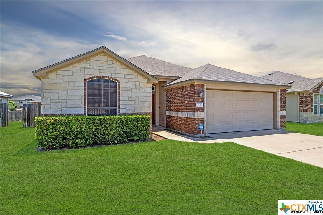 321 Emerald Ridge Dr