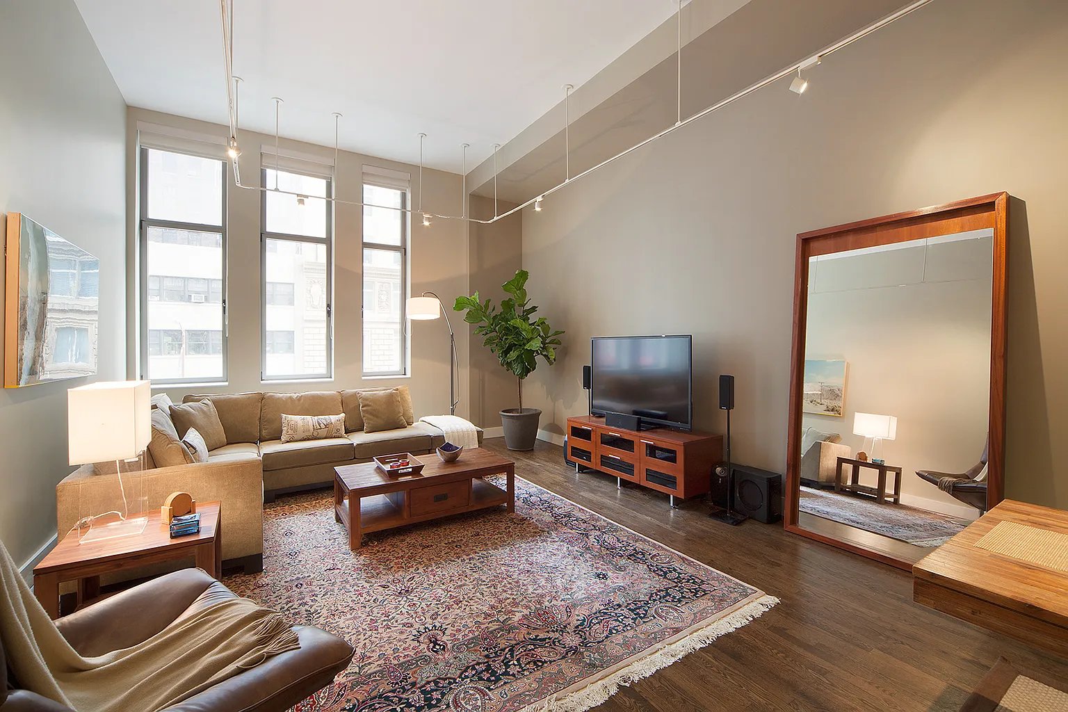 252 7th Ave, #3M